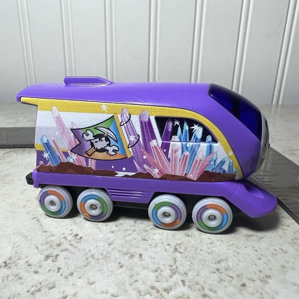 Fisher-Price Thomas & Friends KANA Push-Along Die-Cast Metal Train Engine HMC35